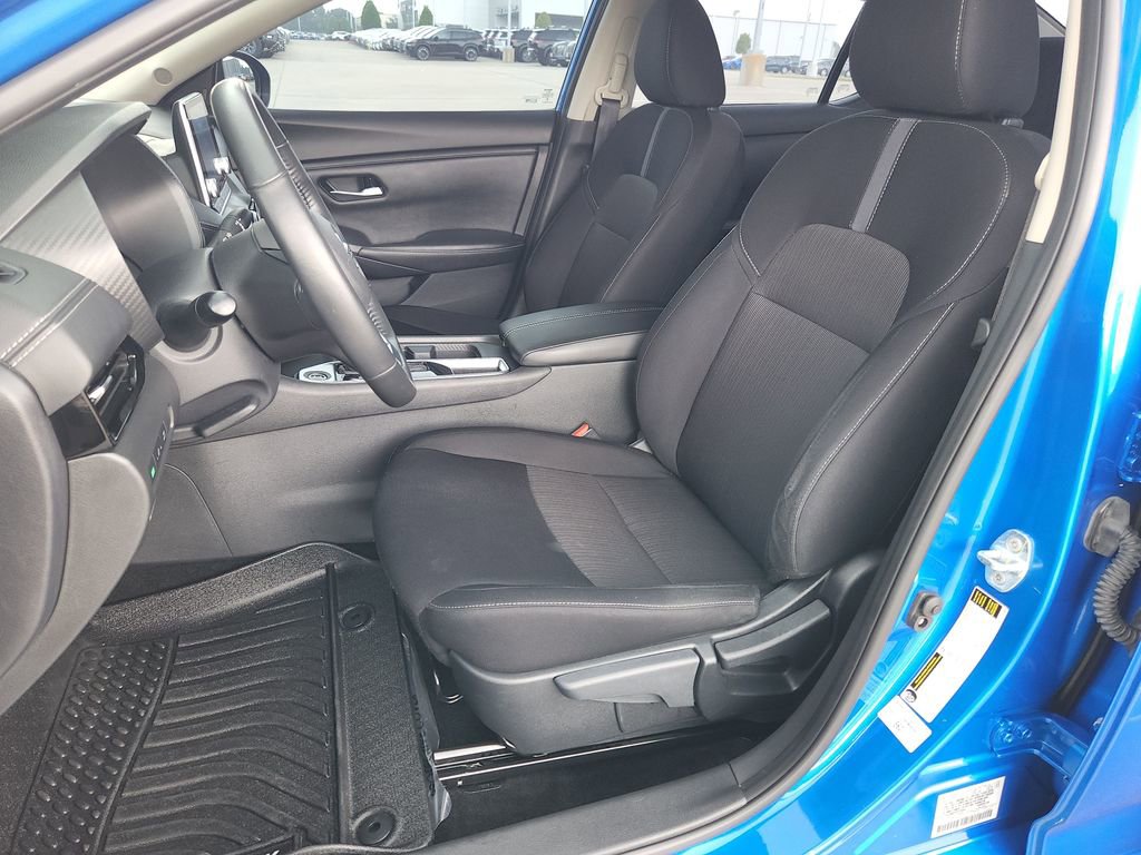 Used 2023 Nissan Sentra SV w/ All-Weather Package FWD image 12