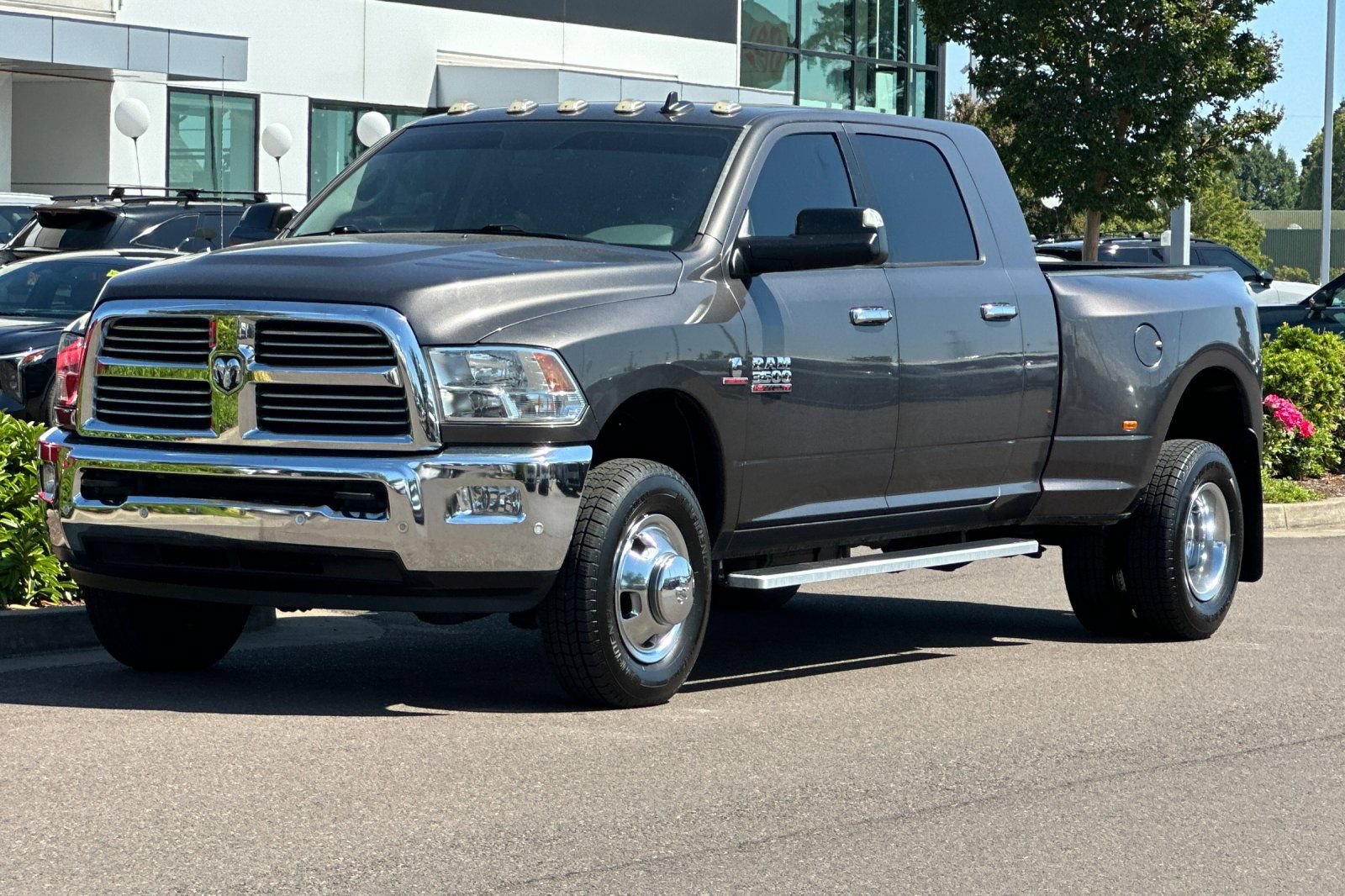 Used 2017 RAM 3500 Big Horn AWD/4WD image 8