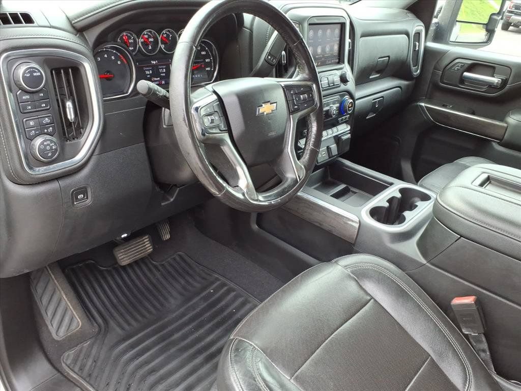 Used 2020 Chevrolet Silverado 2500 LTZ w/ LTZ Convenience Package AWD/4WD image 12