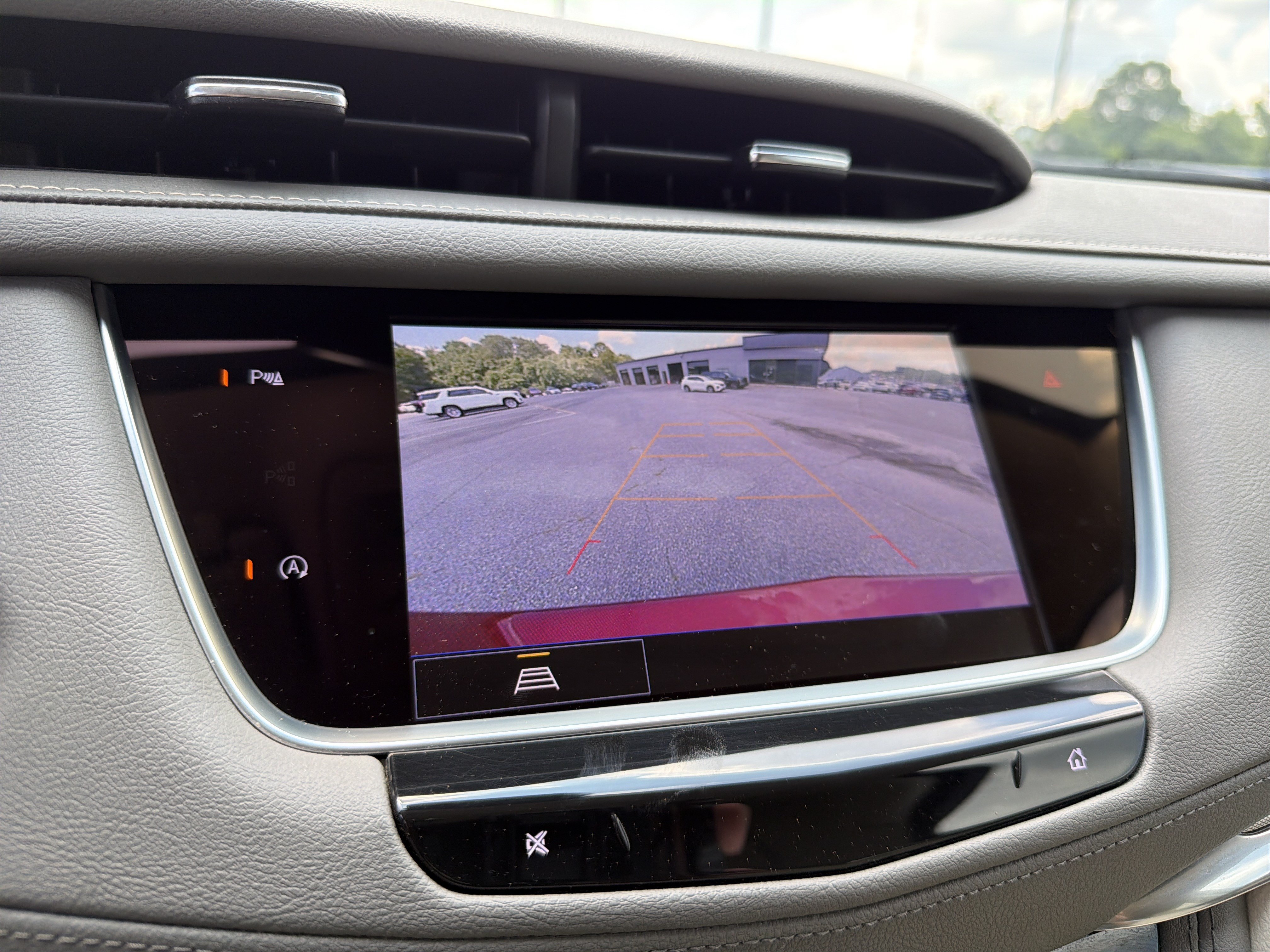 Used 2023 Cadillac XT5 Premium Luxury FWD image 25