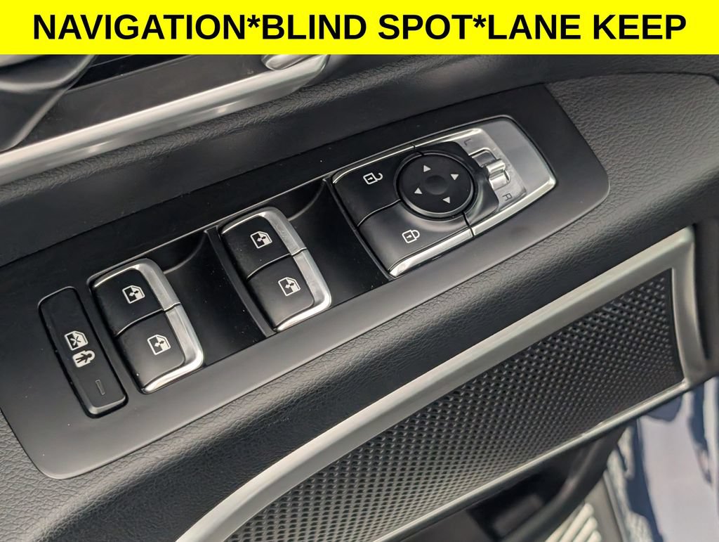 Used 2023 Kia Telluride S AWD/4WD image 11