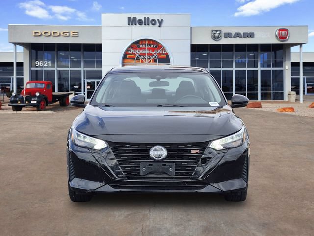 Used 2025 Nissan Sentra SR w/ Midnight Edition FWD image 2
