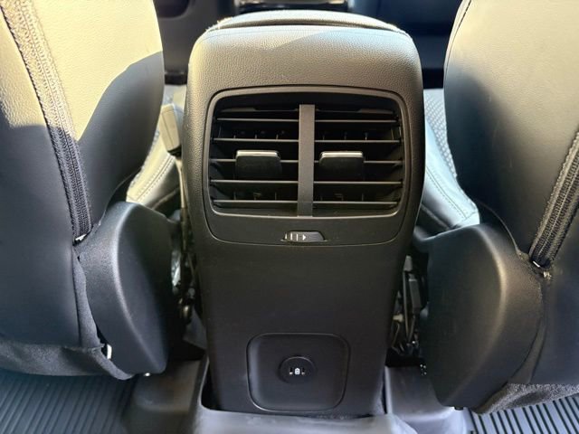 New 2026 Ford Escape SE w/ Class II Trailer Tow Package image 29