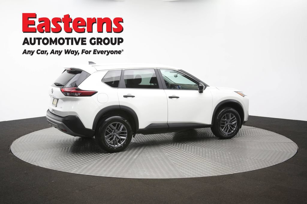 Used 2023 Nissan Rogue S AWD/4WD image 44
