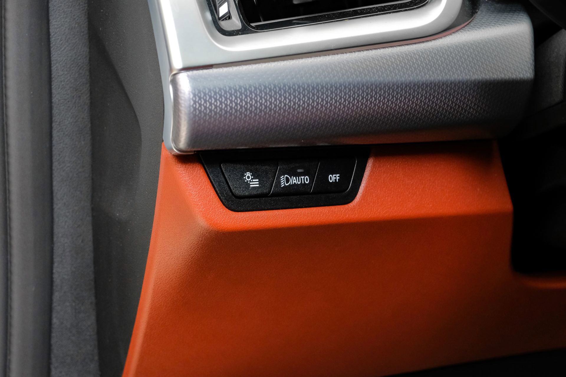 Used 2026 BMW X2 xDrive28i image 32