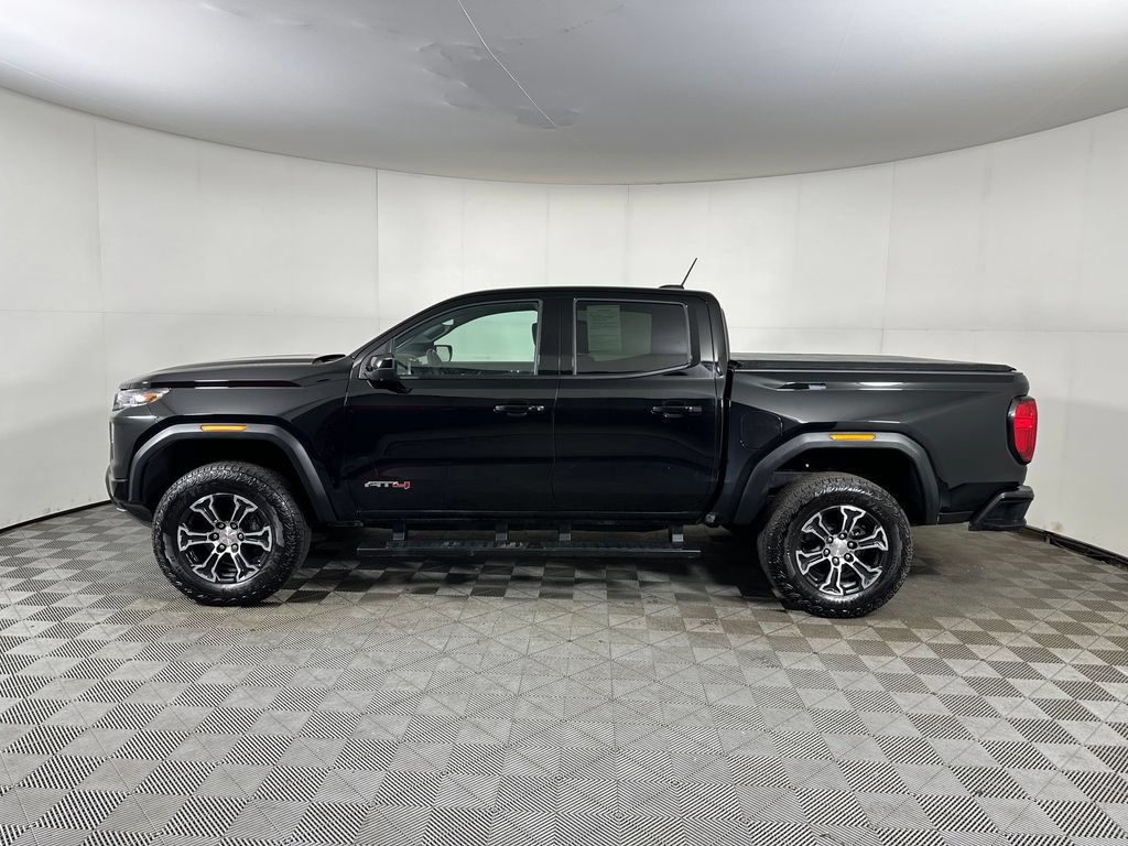 Used 2024 GMC Canyon AT4 w/ Technology Package AWD/4WD image 2