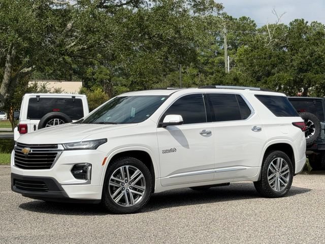 Used 2023 Chevrolet Traverse High Country