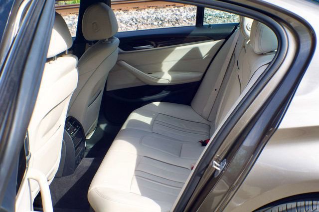 Used 2018 BMW 530i image 47