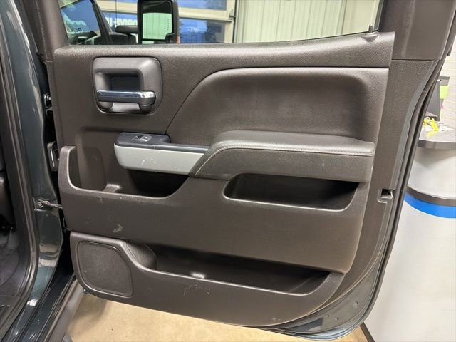 Used 2019 Chevrolet Silverado 3500 LT AWD/4WD image 30