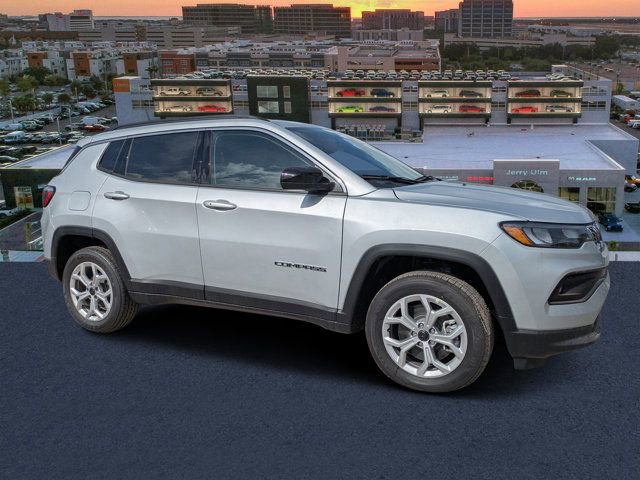 New 2026 Jeep Compass Latitude image 1