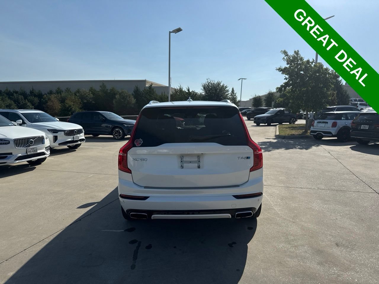 Used 2018 Volvo XC90 T6 R-Design w/ Convenience Package AWD/4WD image 6