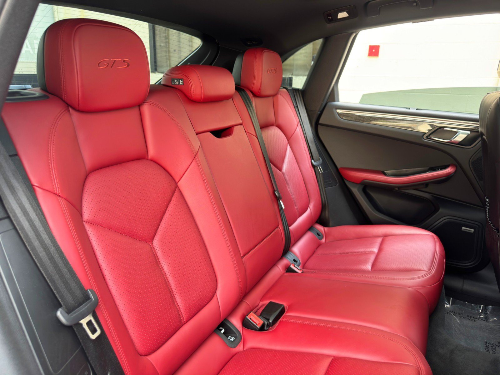 Used 2018 Porsche Macan GTS w/ Premium Package Plus AWD/4WD image 37