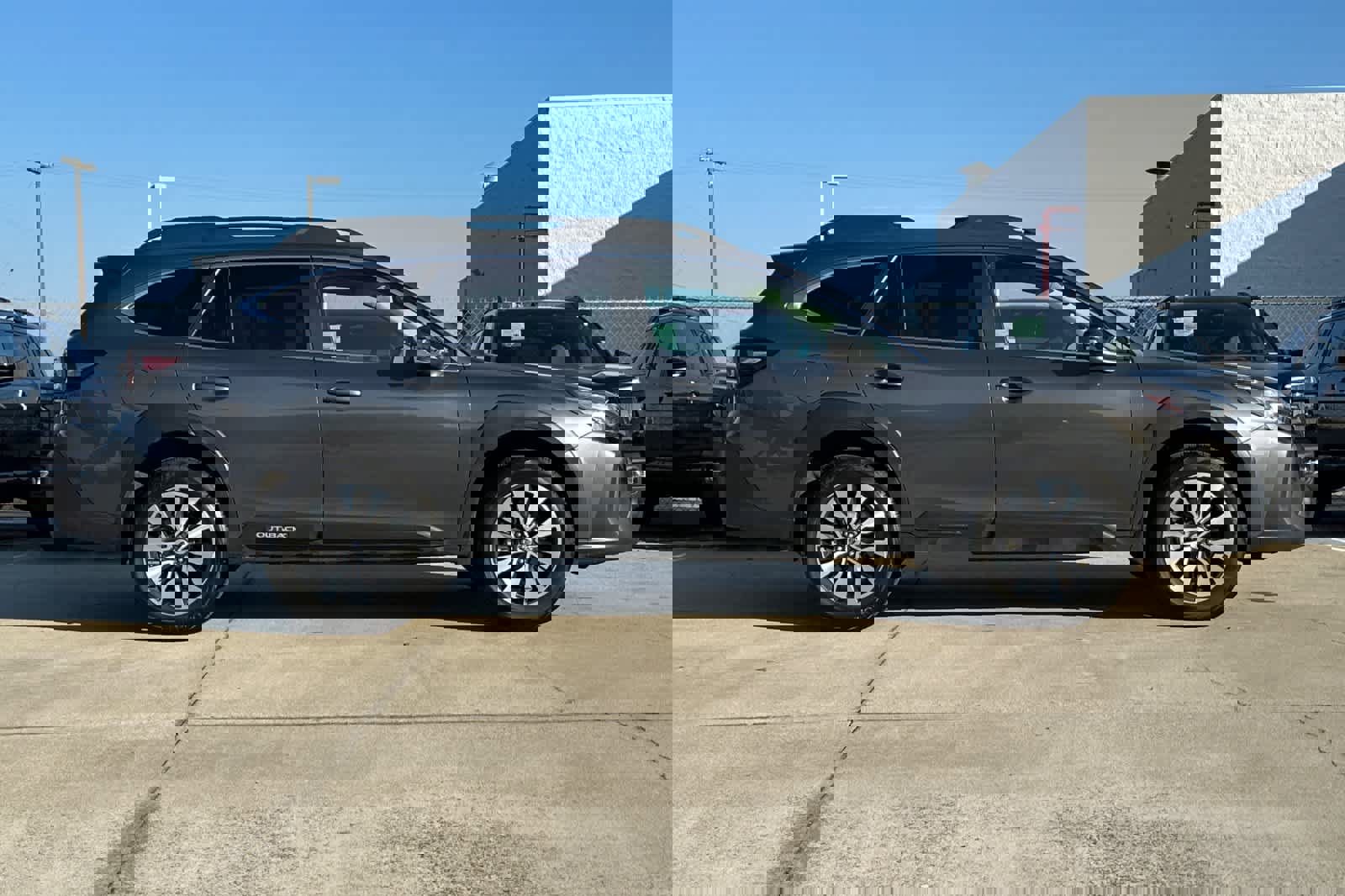 Certified 2025 Subaru Outback Limited w/ Popular Package #2 image 2