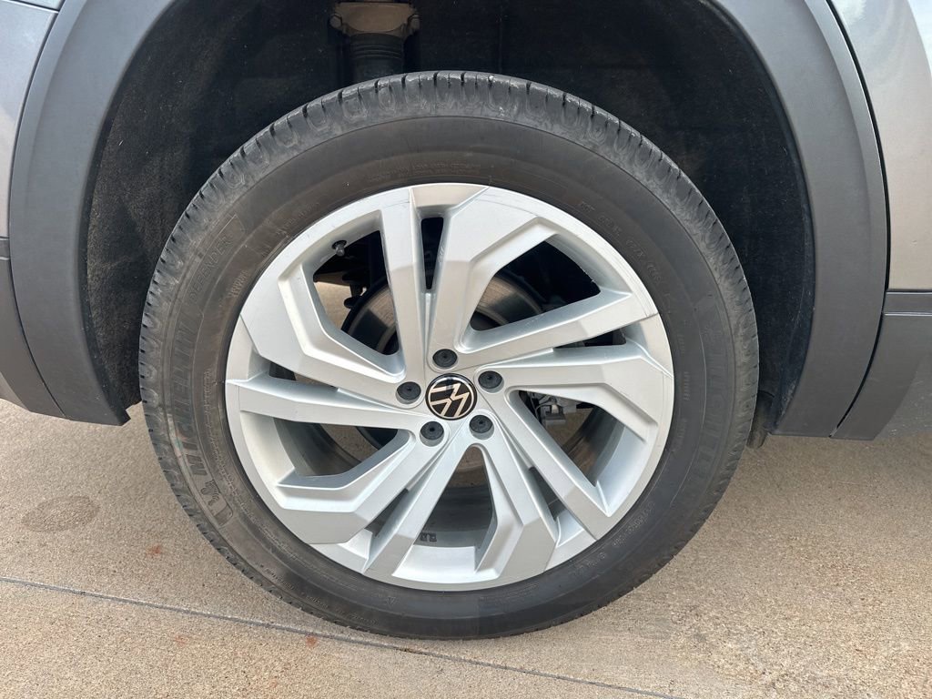 Used 2022 Volkswagen Atlas SE image 11