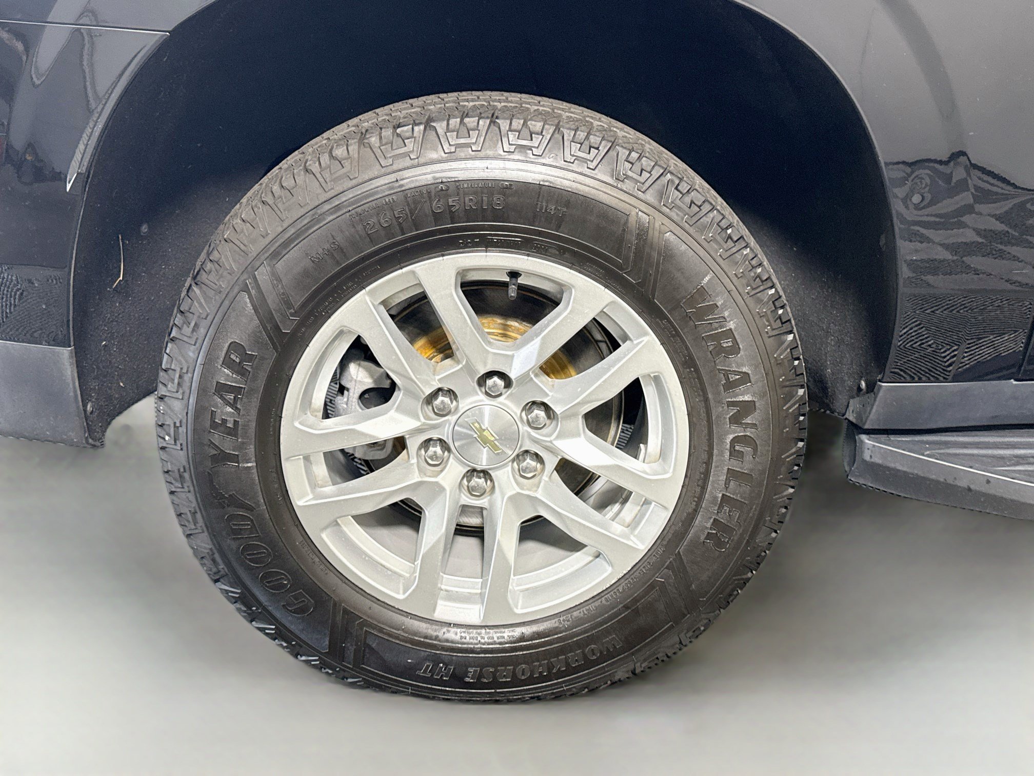 Used 2021 Chevrolet Suburban LS AWD/4WD image 33