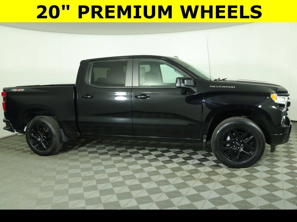 Used 2022 Chevrolet Silverado 1500 RST image 9