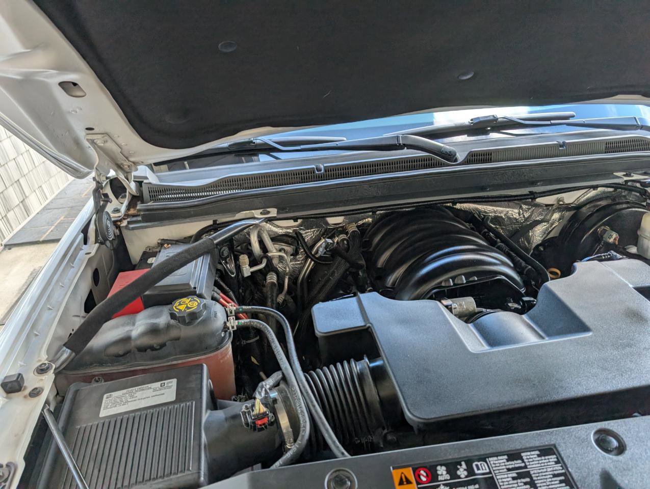 Used 2018 Chevrolet Suburban LT image 22