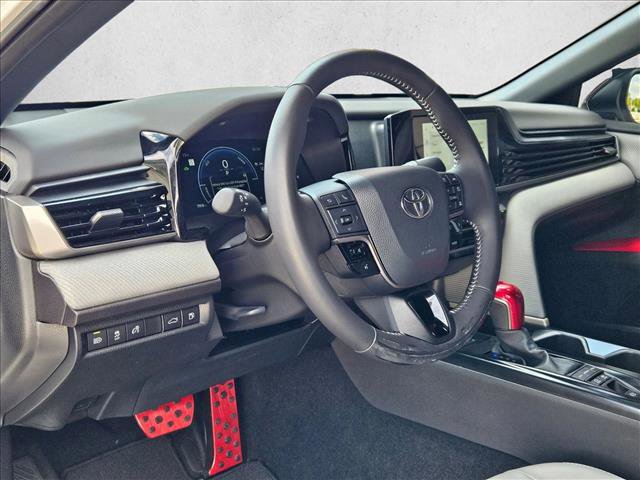 Used 2025 Toyota Camry SE FWD image 10