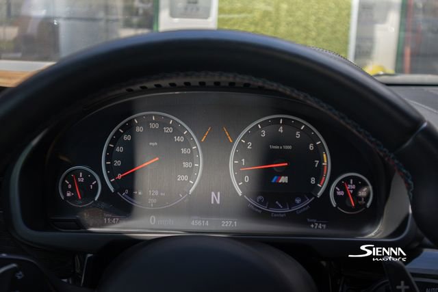 Used 2019 BMW X6 M w/ Executive Package image 40