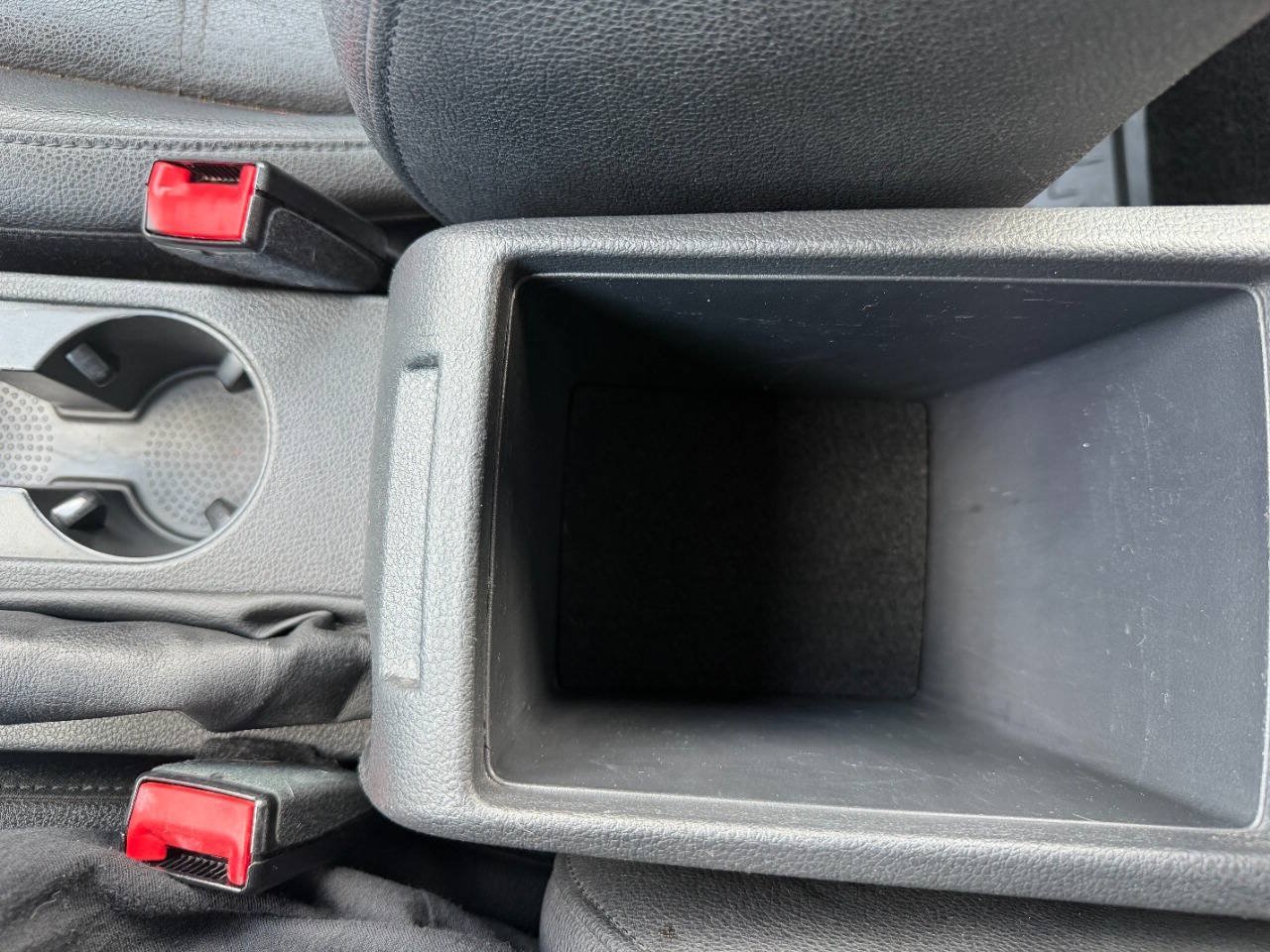 Used 2012 Volkswagen Jetta SE FWD image 26