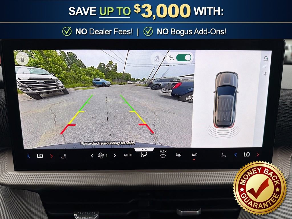 Used 2025 Ford Explorer Active RWD image 29