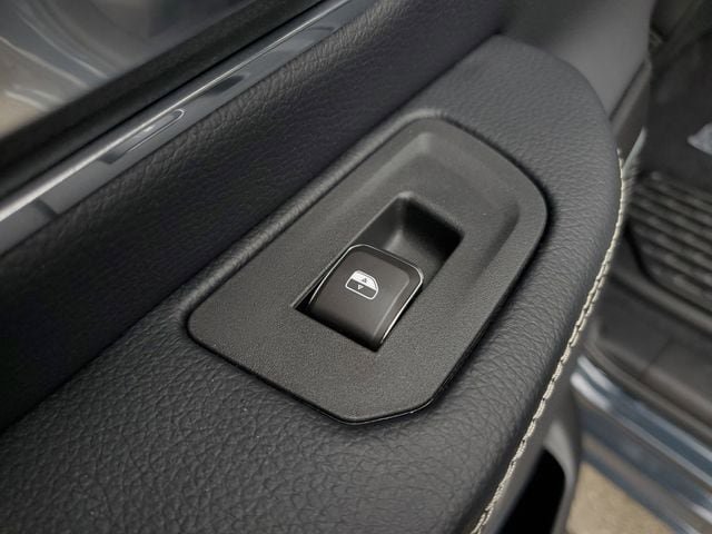 New 2026 RAM 1500 Laramie w/ Laramie Preferred Package AWD/4WD image 19
