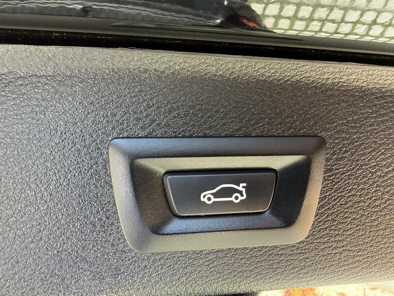 Used 2013 BMW X3 xDrive28i AWD/4WD image 11