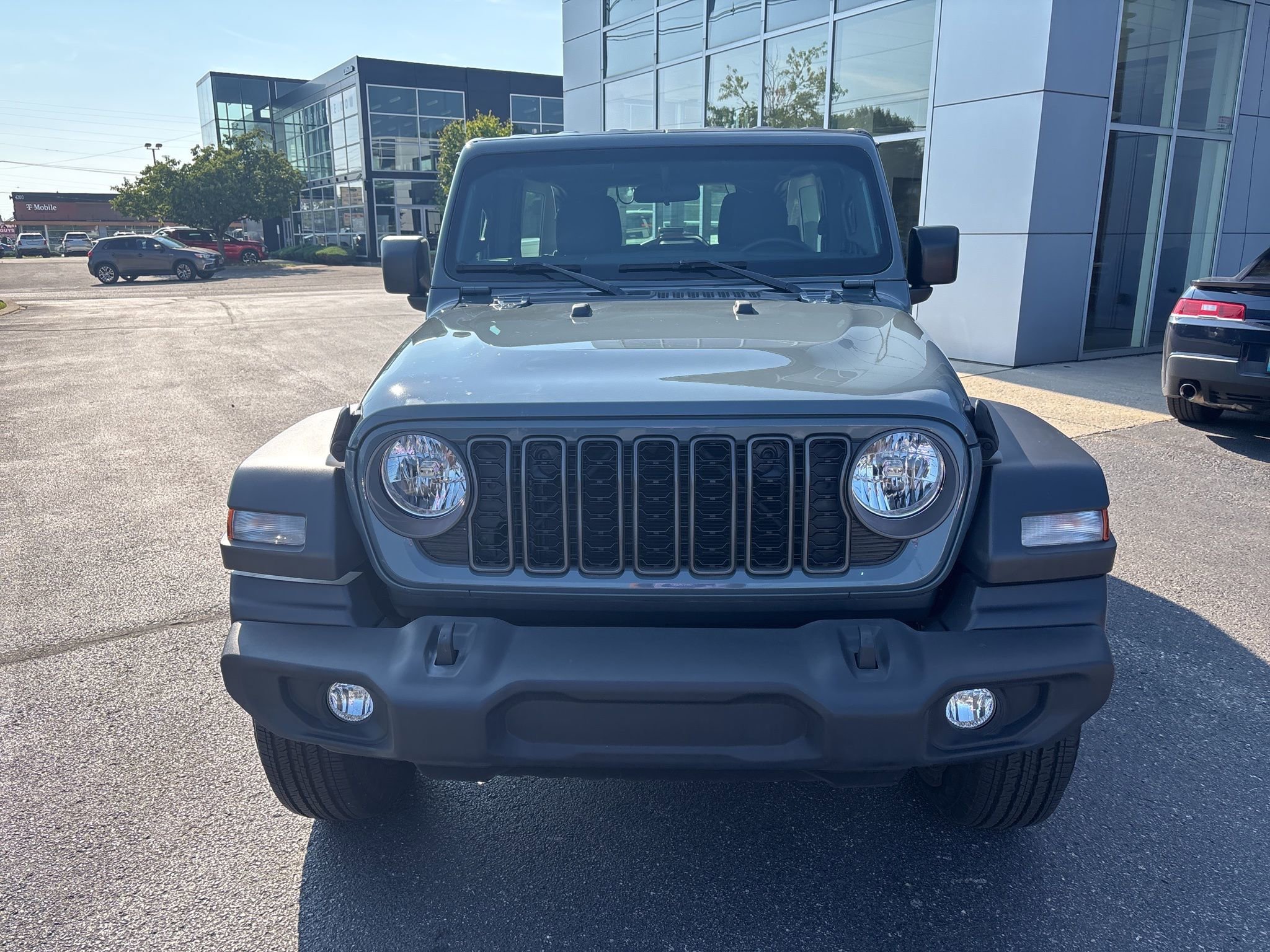 Used 2024 Jeep Wrangler Sport image 8