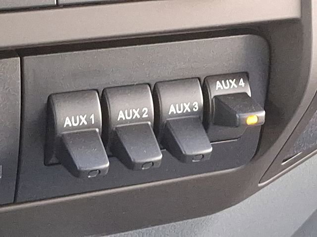 Used 2023 Ford F650 2WD Regular Cab Super Duty image 23