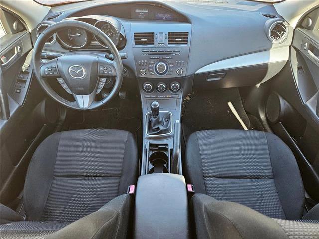 Used 2013 MAZDA MAZDA3 i Touring image 18