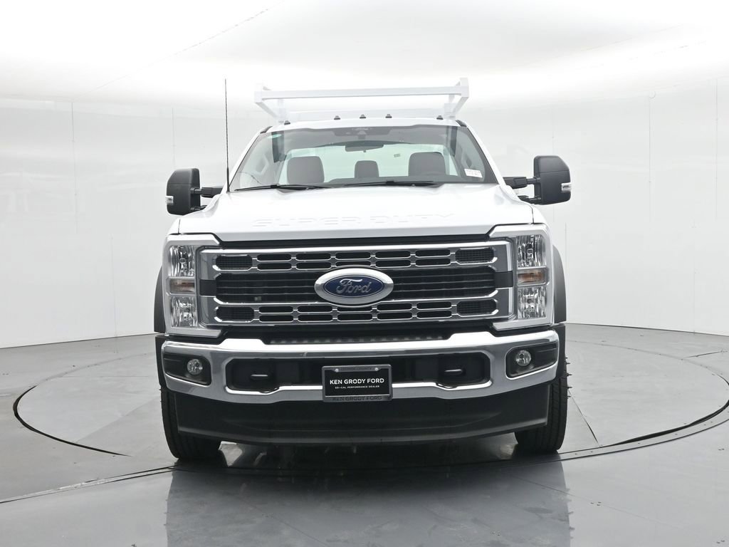 New 2025 Ford F450 XL w/ XL Chrome Package image 36