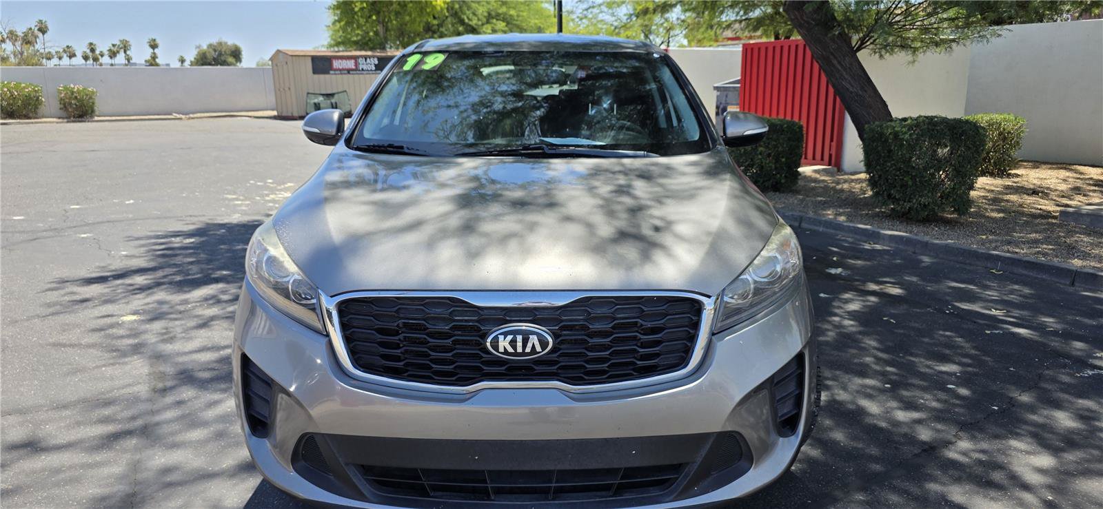 Used 2019 Kia Sorento L FWD image 2