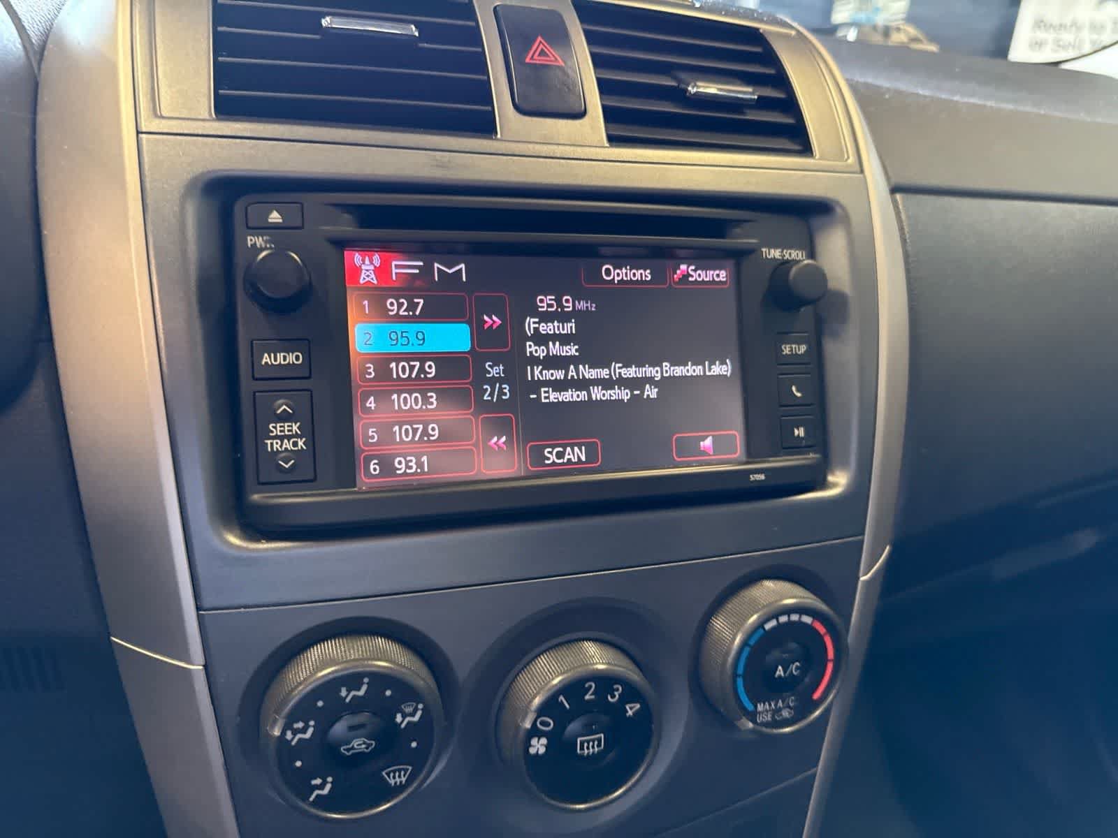 Used 2013 Toyota Corolla S FWD image 25