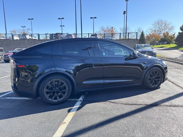 Used 2023 Tesla Model X AWD/4WD image 5