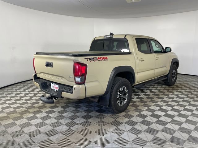 Used 2019 Toyota Tacoma TRD Off-Road AWD/4WD image 17