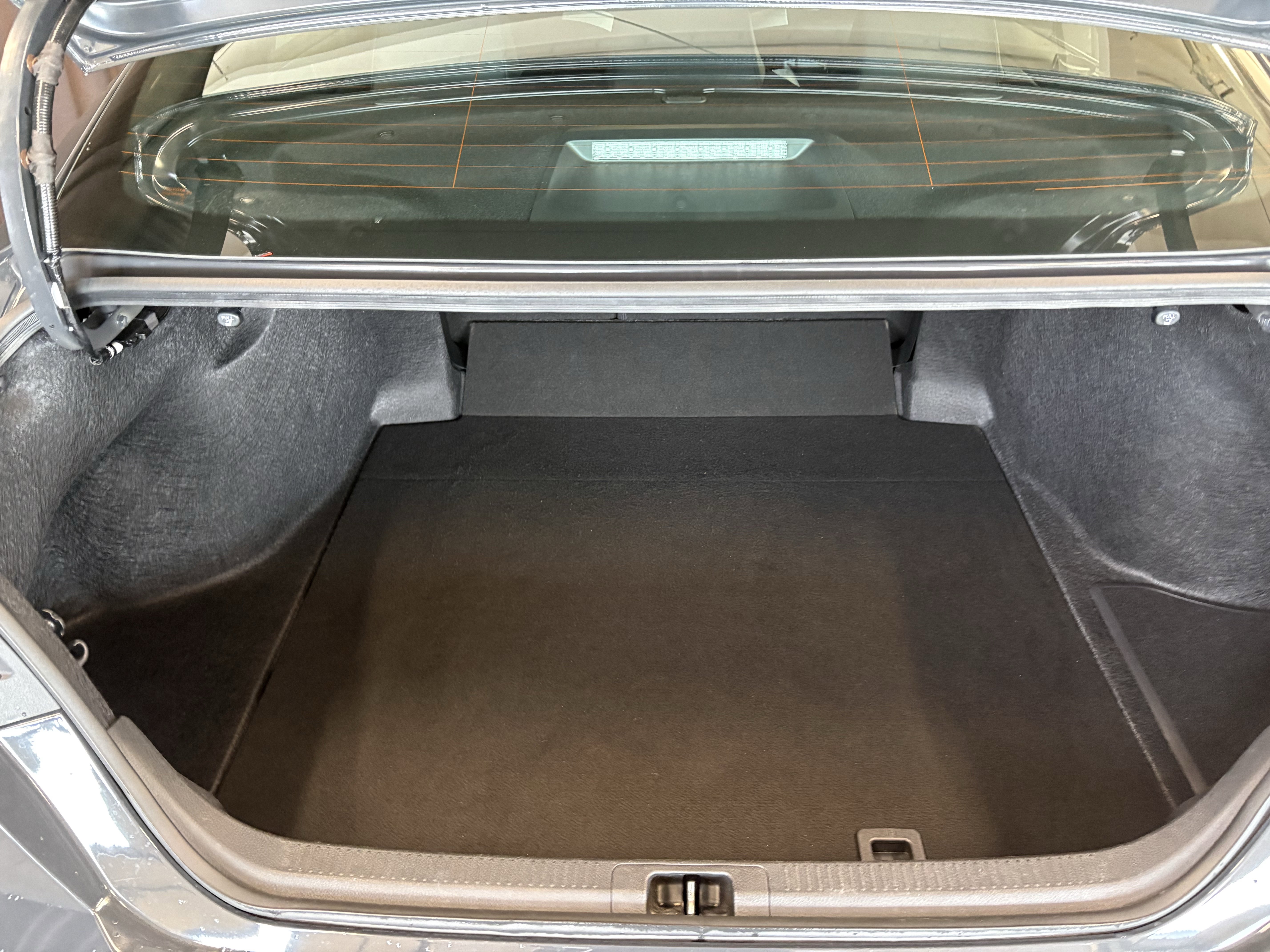 Used 2025 Toyota Camry SE FWD image 30