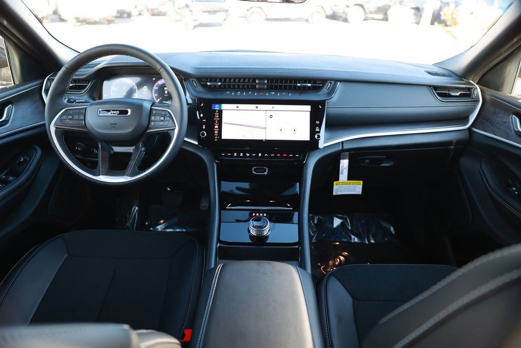 New 2026 Jeep Grand Cherokee Altitude RWD image 22