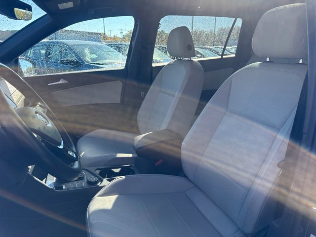 Used 2021 Volkswagen Tiguan SE R-Line AWD/4WD image 11