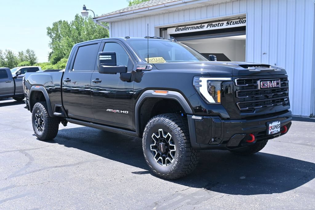 New 2026 GMC Sierra 2500 AT4X AWD/4WD image 3
