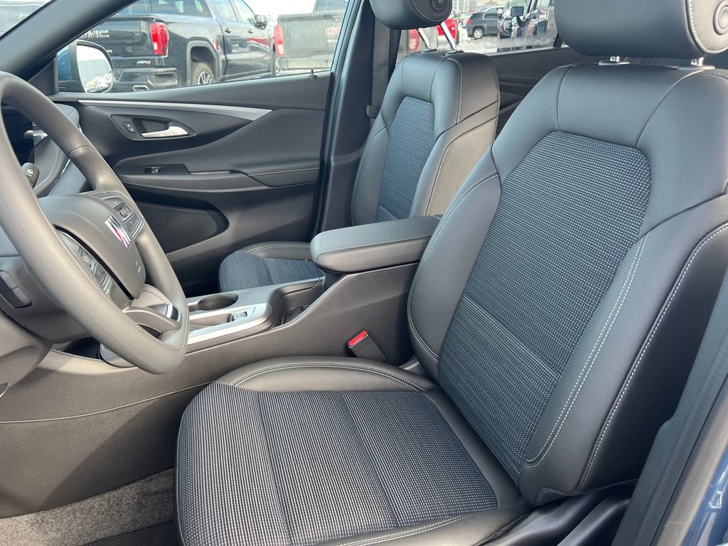 New 2026 Buick Envista Sport Touring FWD image 15