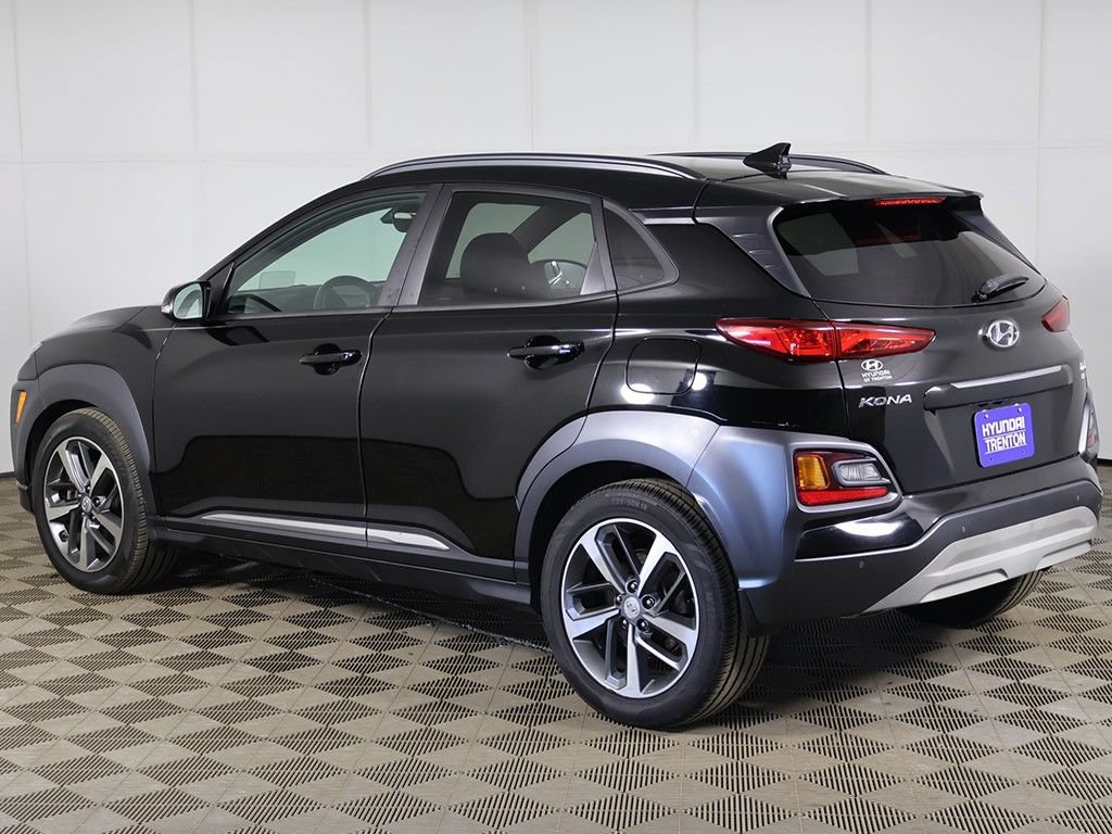 Used 2021 Hyundai Kona Ultimate w/ Cargo Package AWD/4WD image 11