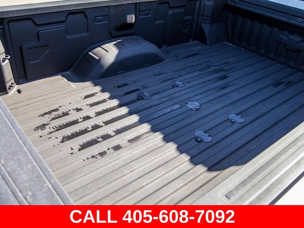 Used 2025 Chevrolet Silverado 3500 High Country w/ High Country Premium Package AWD/4WD image 15