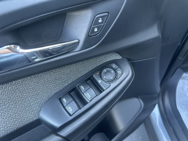 Used 2021 Chevrolet TrailBlazer LT FWD image 16