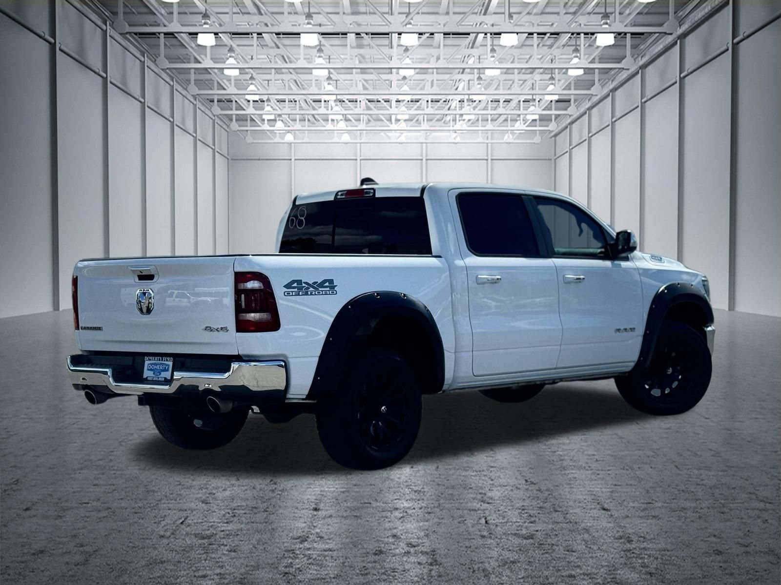 Used 2021 RAM 1500 Laramie w/ Off Road Group AWD/4WD image 12