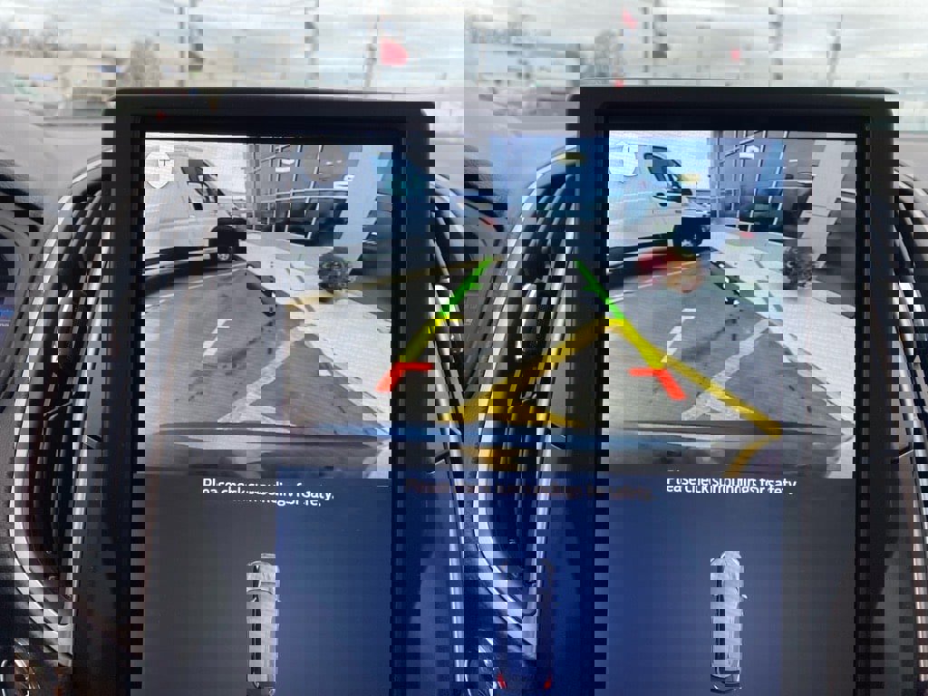 Used 2024 Ford Edge SEL w/ Convenience Package image 15