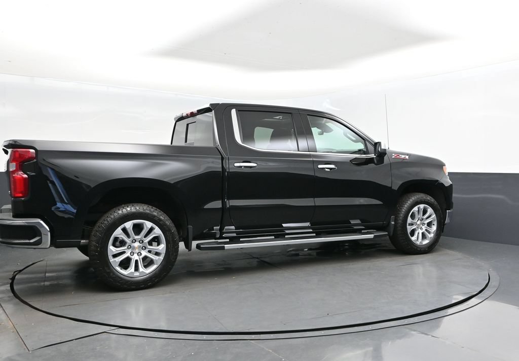 Used 2026 Chevrolet Silverado 1500 LTZ w/ LTZ Premium Package AWD/4WD image 8