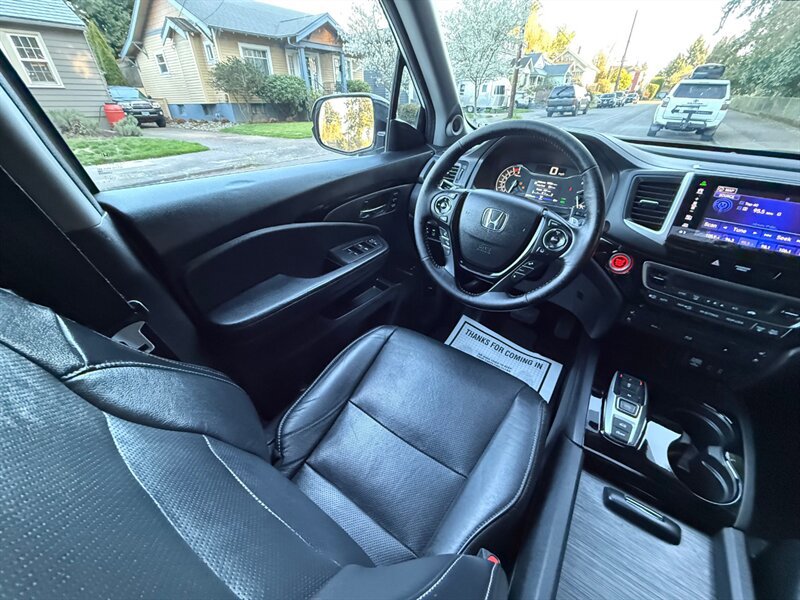 Used 2016 Honda Pilot Elite image 21