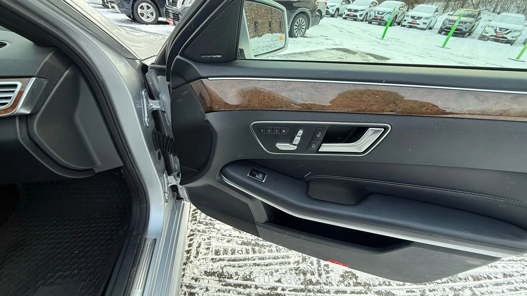 Used 2016 Mercedes-Benz E 350 4MATIC Wagon w/ Premium Package image 42