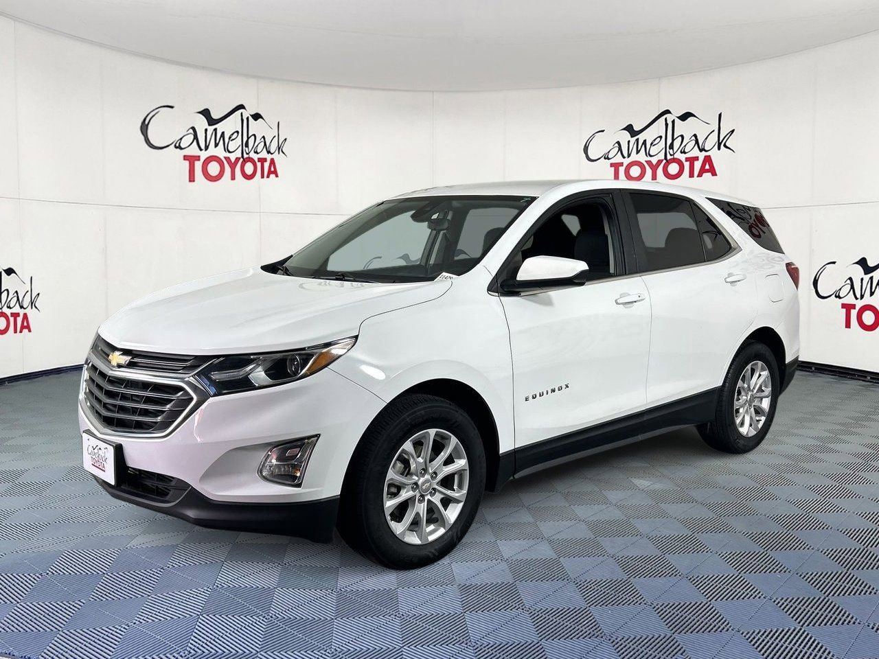 Used 2021 Chevrolet Equinox LT w/ LPO, Floor Liner Package image 2