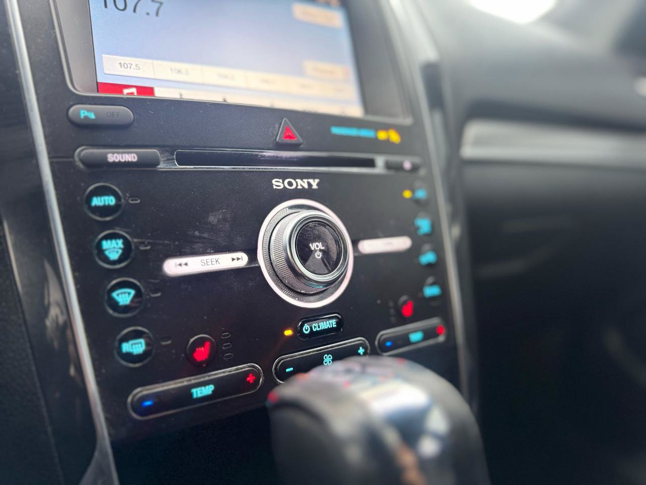 Used 2018 Ford Explorer Sport AWD/4WD image 48